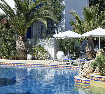 Folegandros-Hotel-Polikandia-thumb