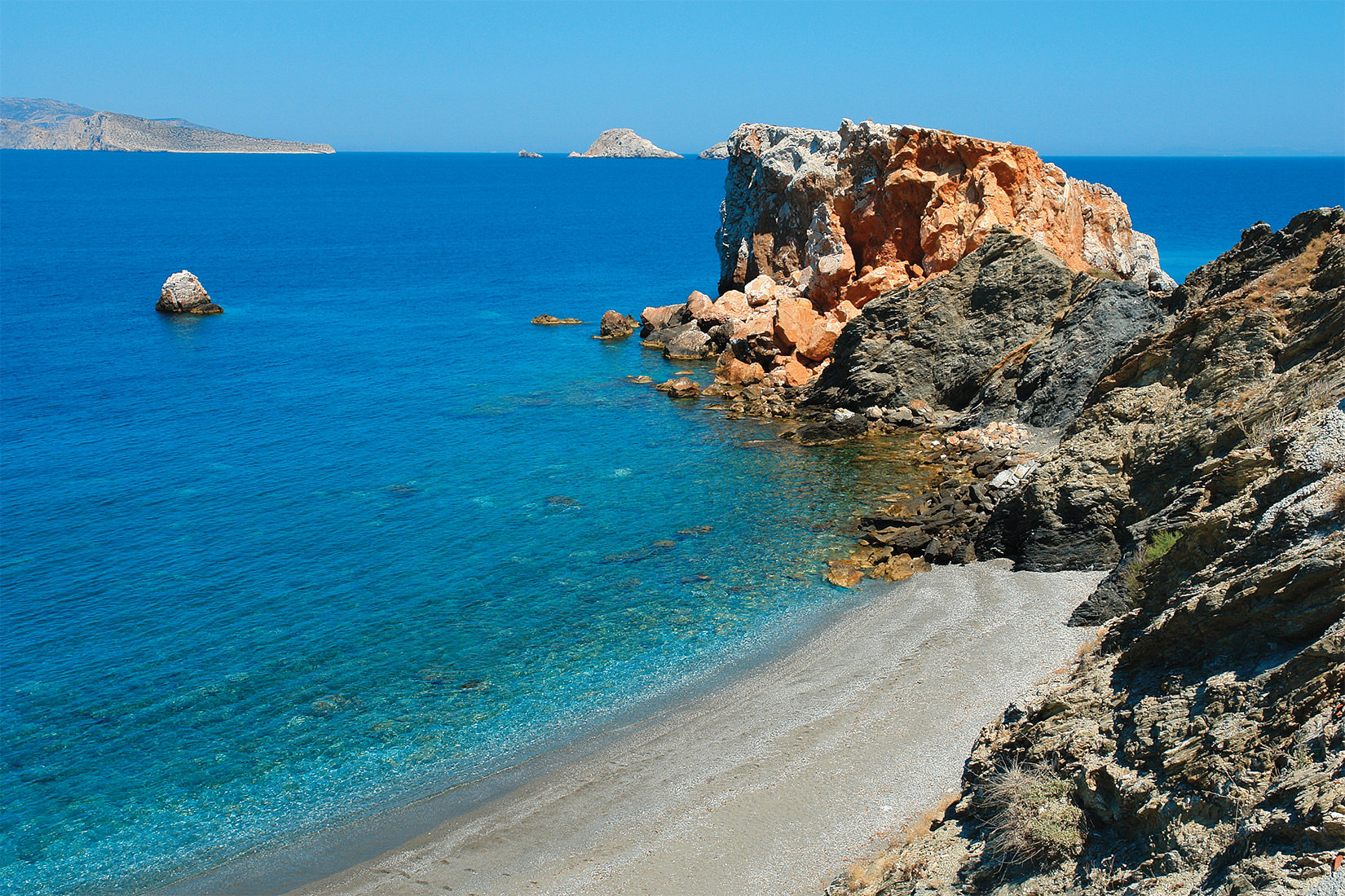 VARDIA-beach-1.jpg